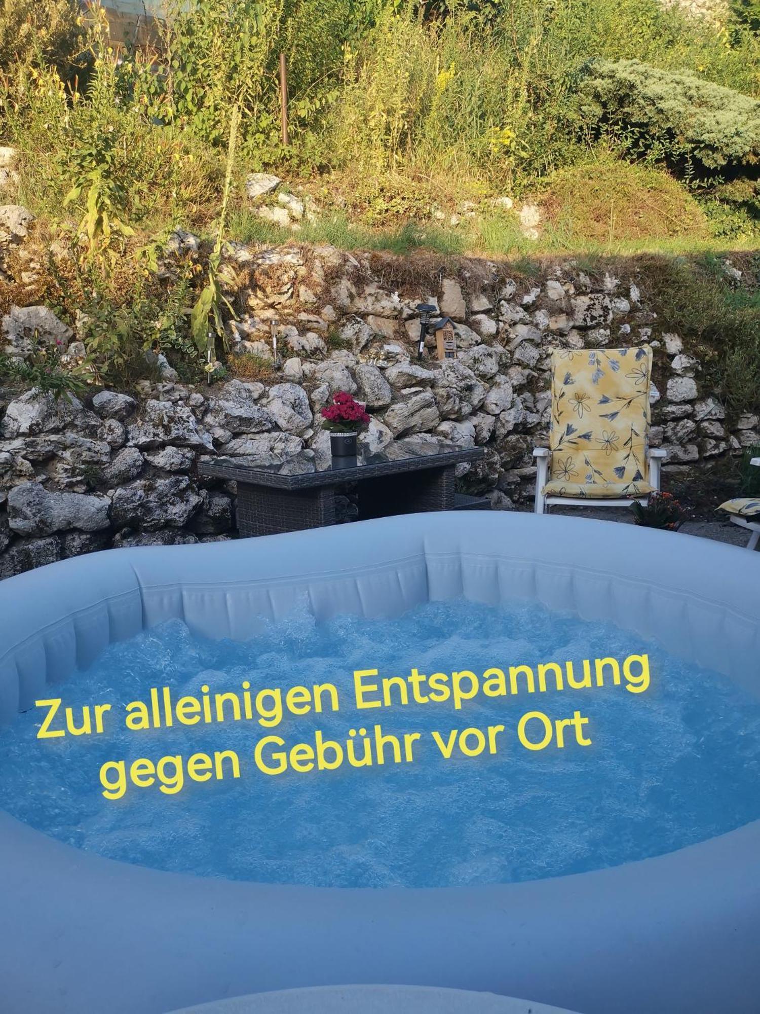 Privates Zimmer In Ruhiger Lage Heidenheim-Steinheim Am Albuch Extérieur photo
